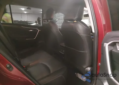 2021 Toyota Rav4 Xle Premium из США, поврежденный, VIN 2T3A1RFV8MW193055